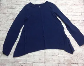 Basic Navy Blue Top